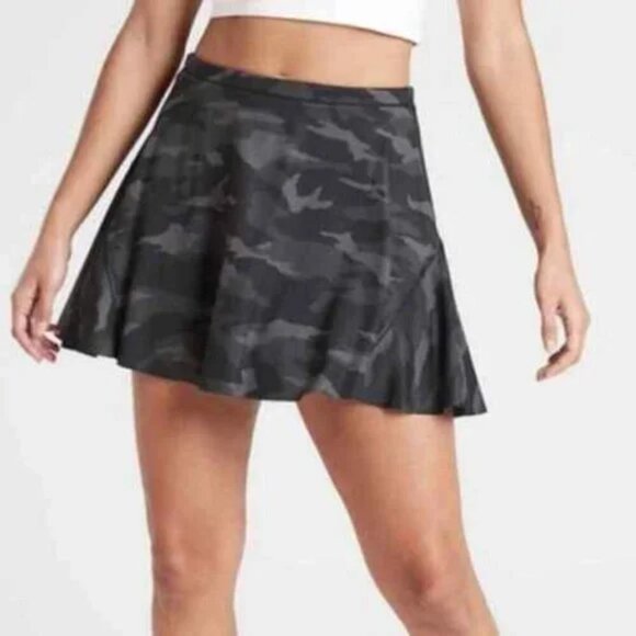 Athleta Pants - Athleta Match Point Printed Skort Camo Size XS